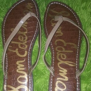 Sam Edelman flip floors